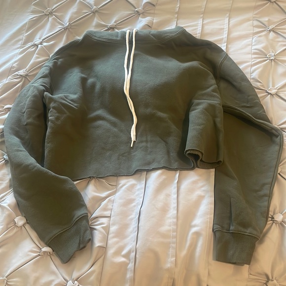 wild fable Jackets & Blazers - Wild Fable Cropped Sweater Size Small